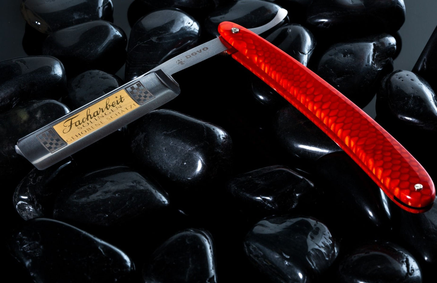 Dovo Facharbeit Rot (Red) Straight Razor